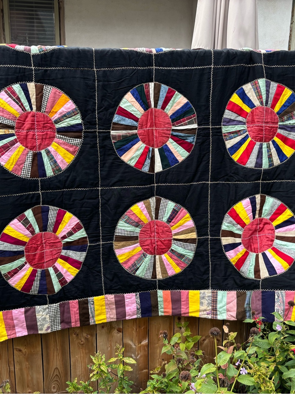 VINTAGE Antique Mennonite Wheel Fan Quilt Hand Stitched Black Graphic